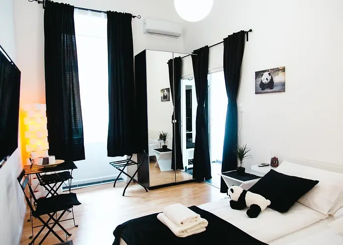 Apartament Black & White With A Gift Soft Panda Budapeszt