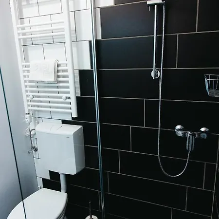 Lejlighed Black & White With A Gift Soft Panda *